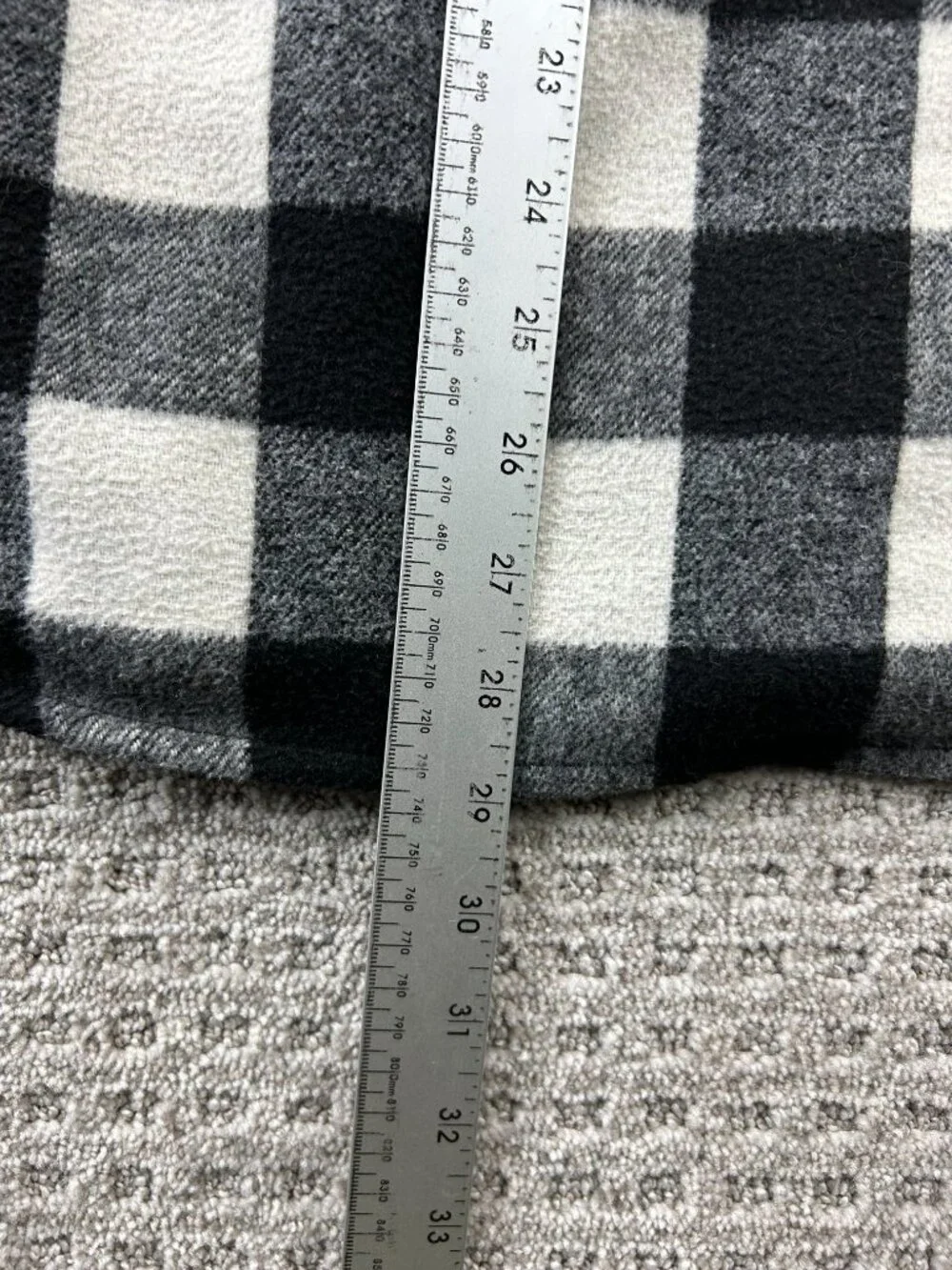 GAP Flannel Fleece Jacket Men Medium M Black White Checkered Casual Thick Polo - Picture 10 of 10
